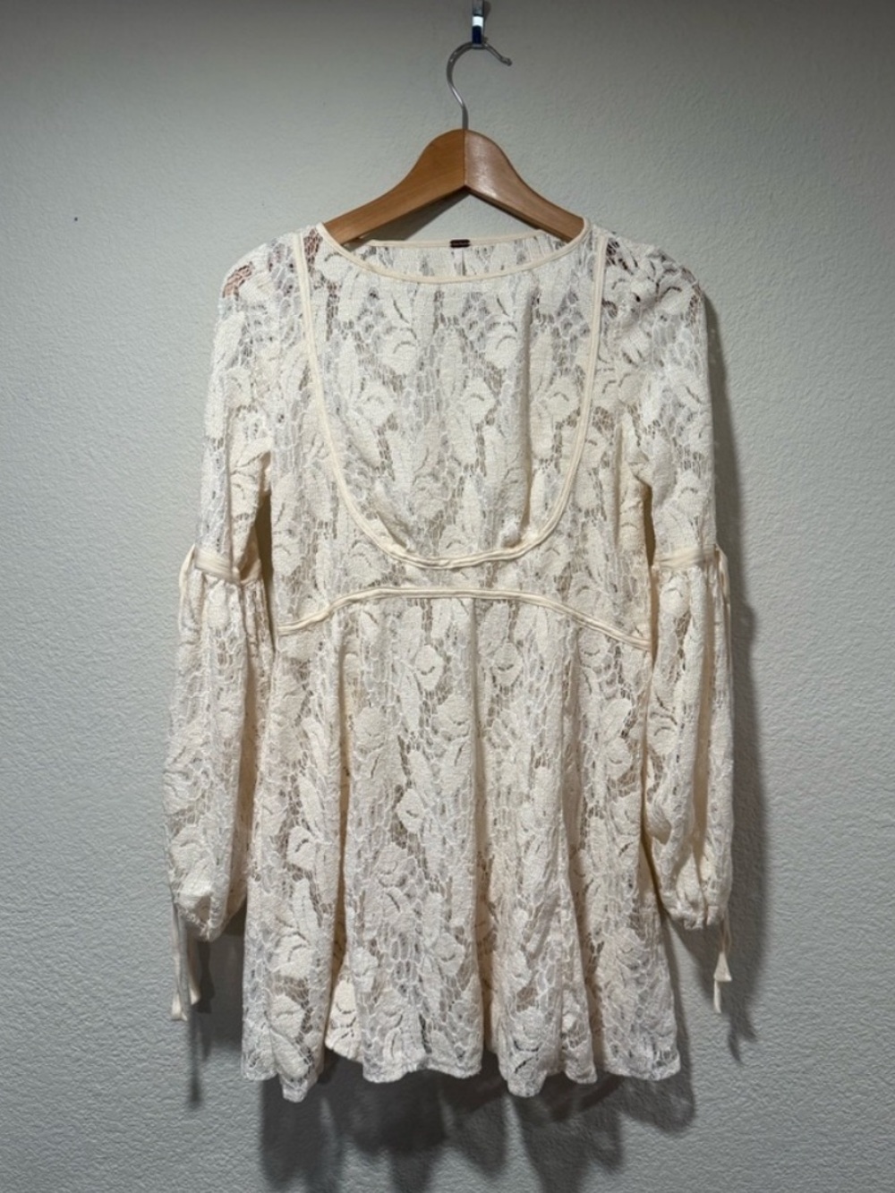 NWT Free People Ruby Lace Mini Dress in cream/ivory S - Picture 7 of 15